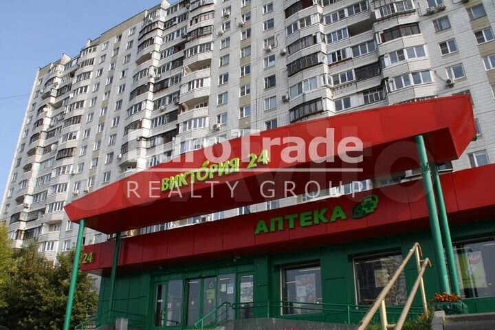 Продам торговое помещение, 2451 м²