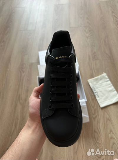 Кеды Alexander Mcqueen Черные