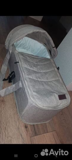 Переноска для детей в машину