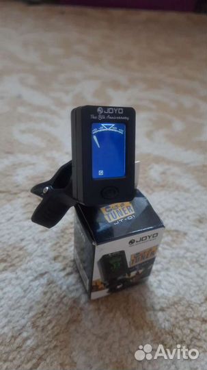 Тюнер, принадлежности для гитары