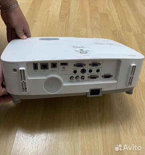 Проектор NEC M420X