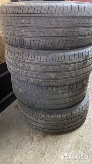 Yokohama Bluearth ES32 215/55 R17