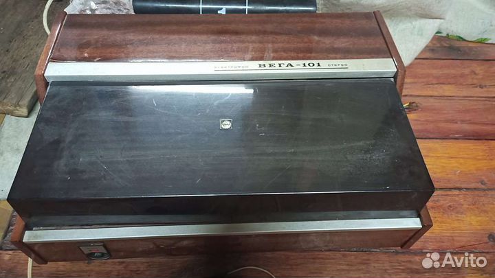 Проигрыватели пластинок Вега115 Серенада405Вега101