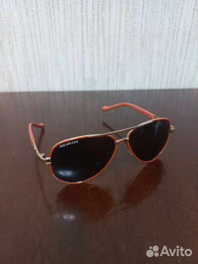 Солнцезащитные очки подростковые