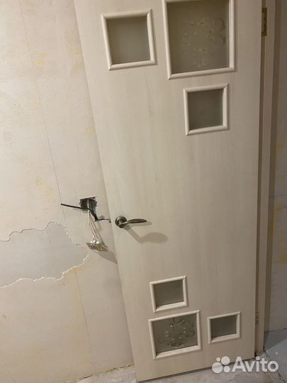 Межкомнатные двери бу 70 см