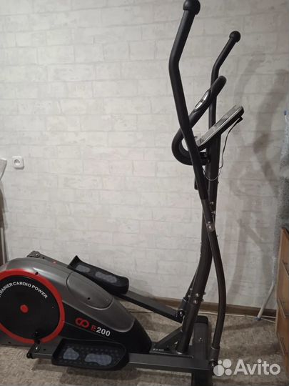 Эллиптический тренажер для дома