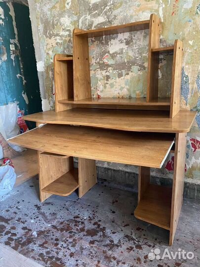 Компьютерный столик бу