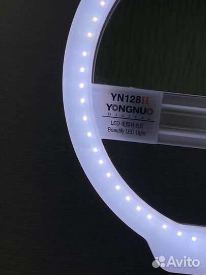 Кольцевая лампа