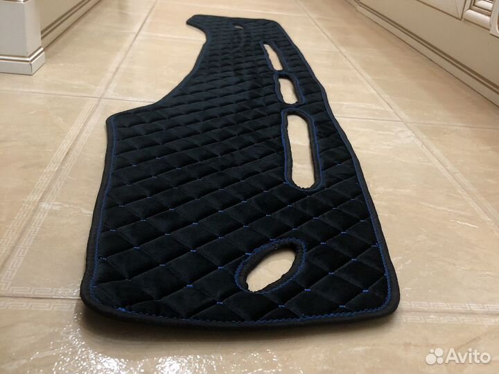 Чехол на панель