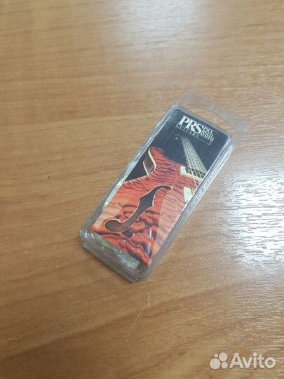 Медиаторы Ernie Ball и PRS