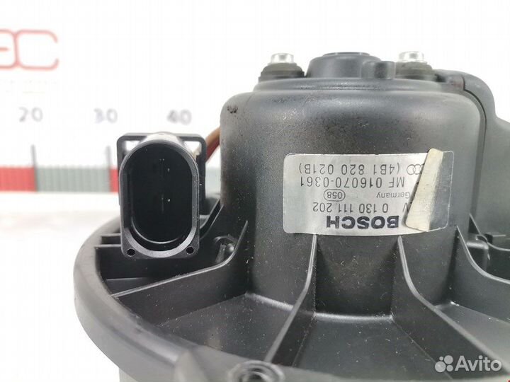 Моторчик печки для Audi A6 C5 4B1820021B