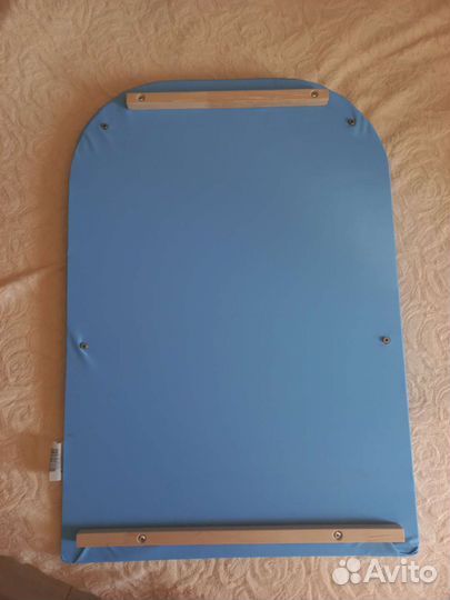 Пеленальная доска на кроватку