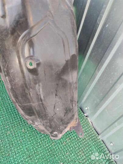 Подкрылок задний правый Subaru Tribeca WX 2006