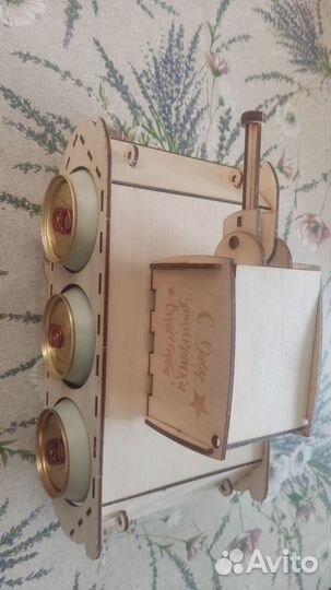 Деревянный сувенир Танк