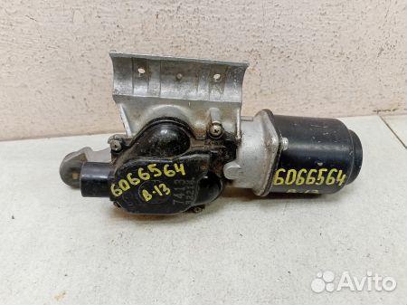 Моторчик стеклоочистителя передний