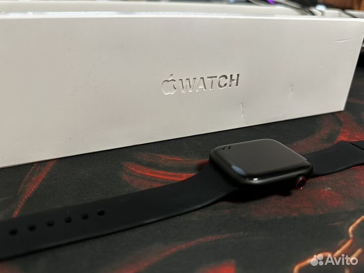 Часы apple watch 8 45 mm