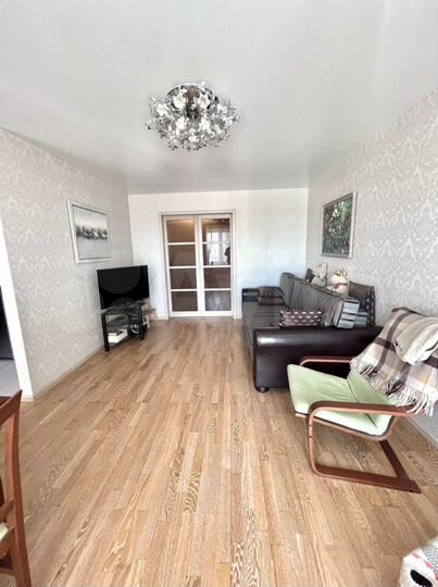 3-к. квартира, 110 м², 10/10 эт.