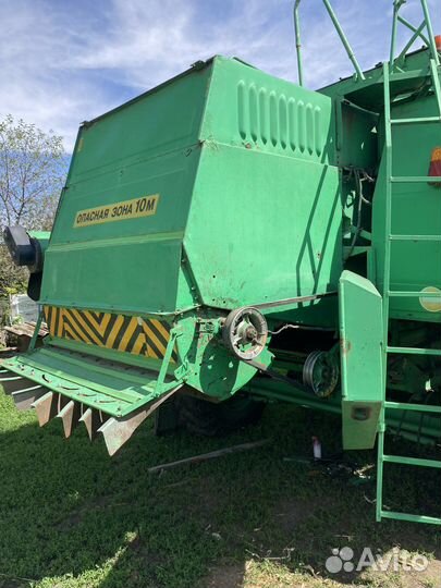 Разбрасыватель соломы, 2005