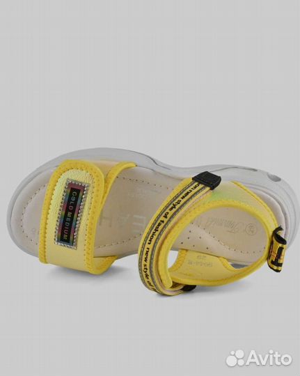 Сандали для девочки 34