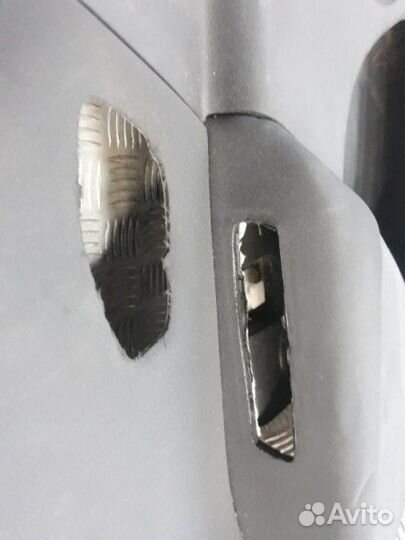 Обшивка двери лев. зад. Renault Fluence