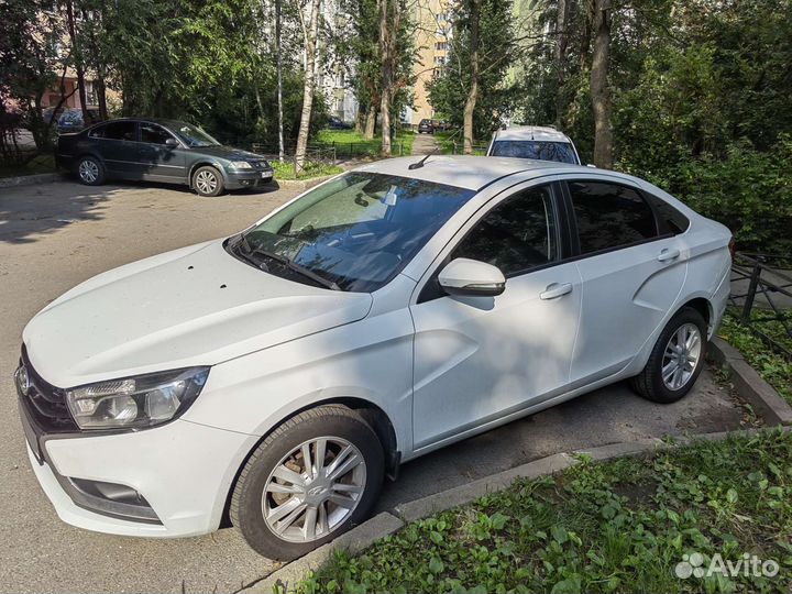 LADA Vesta 1.8 AMT, 2017, 140 000 км