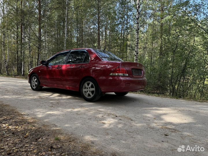 Mitsubishi Lancer 1.6 AT, 2005, 272 000 км