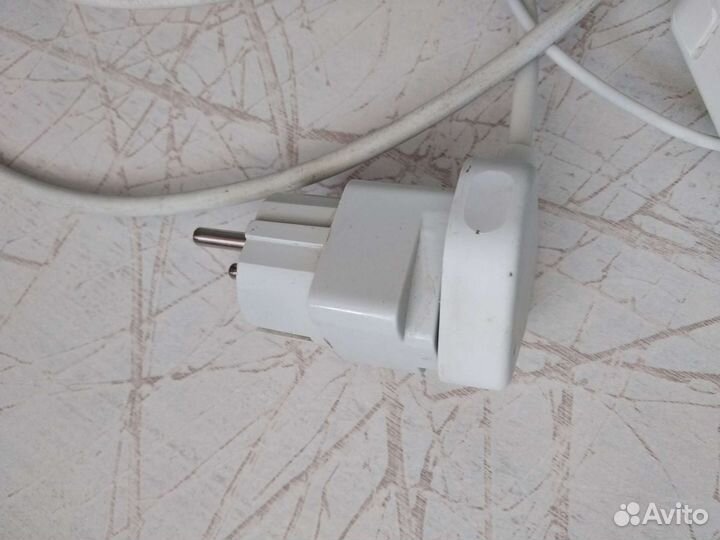 Сетевой адаптер apple MagSafe Power Adapter A1374