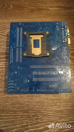 Материнская плата 1155 с процессором intel Xeon