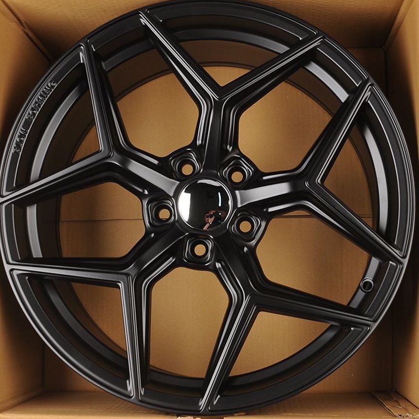 Литые диски Zixi 8.5×R19 5×114.3
