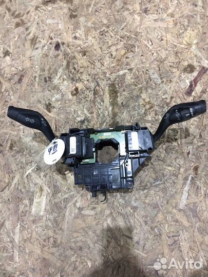 Переключатель подрулевой Ford Focus 3