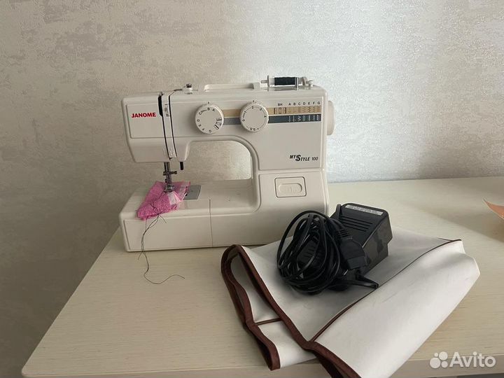 Швейная машина Janome ms100