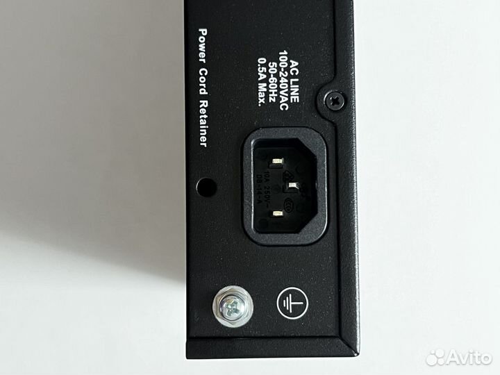 Коммутатор D-Link DES-1016D