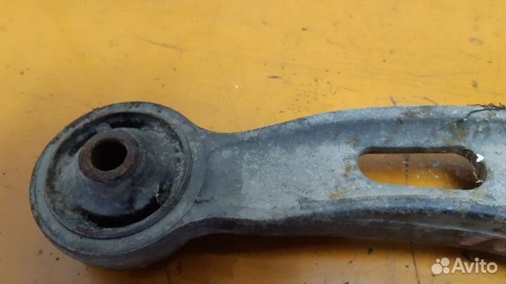 Рычаг подвески (установка/гарантия) передний левый