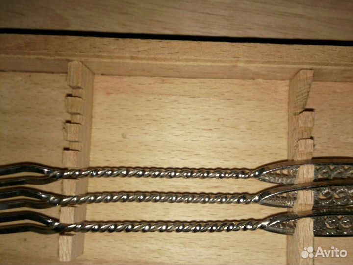 Вилки десертные