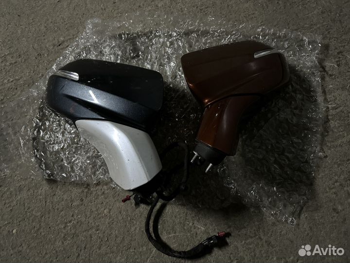 Зеркало левое правое Cadillac Xt6 с камерой