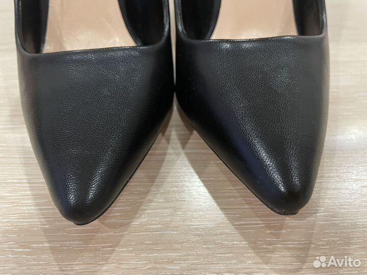 Туфли женские