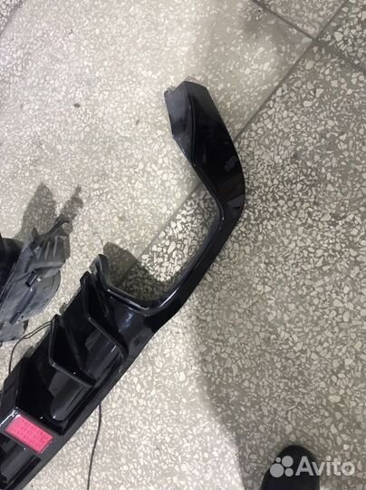 Задний диффузор с Насадками Brabus на E213