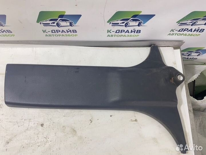 Обшивка центральной стойки правая Daewoo Matiz