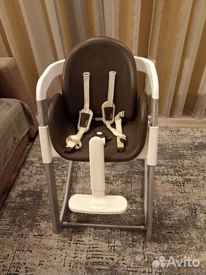 Детский стульчик для кормления chicco