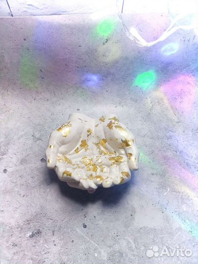 Изделия из гипса / Кашпо руки Давида