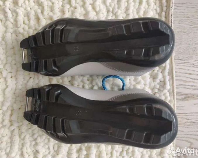 Лыжные ботинки женские детские размер 37