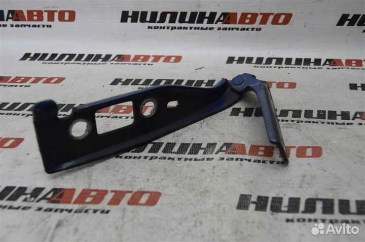 Петля капота правая Ford Fiesta 5 1.6 2004