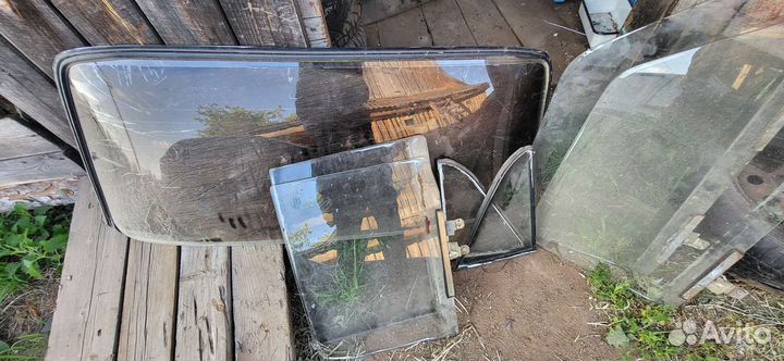 Стекло ваз 2107