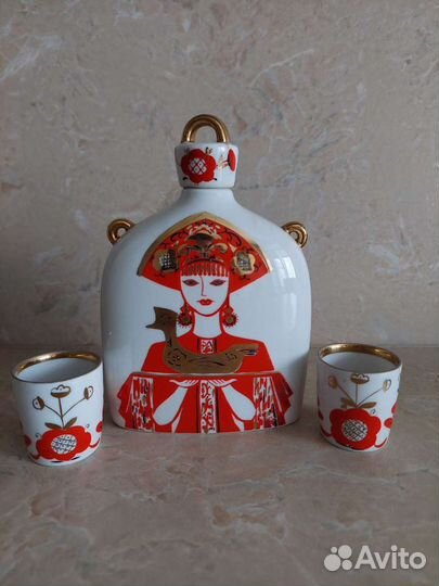 Графин с рюмками СССР