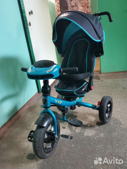 Трехколесный велосипед