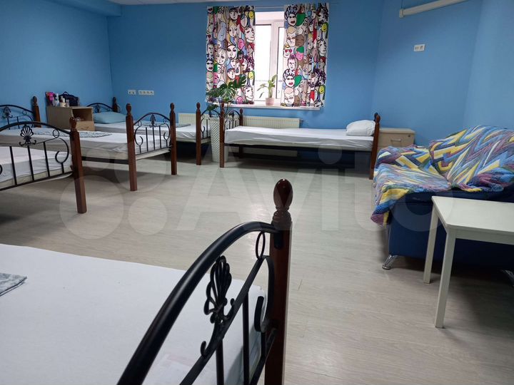 Комната 40 м², 1/9 эт.