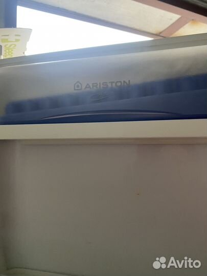 Холодильник ariston бу встраиваемый