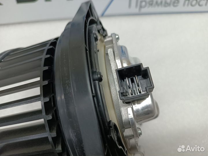 Моторчик печки BMW 3 G20 Англия