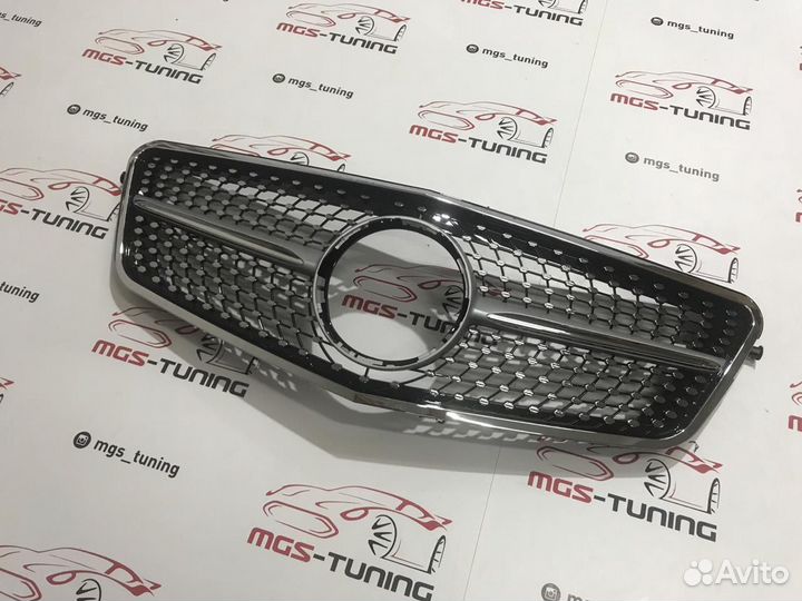 Решетка Mercedes Diamond W212 silver 09-12г Б/З