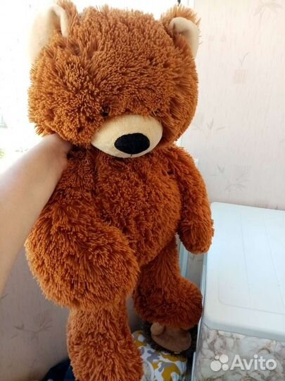 Плюшевый медведь большой